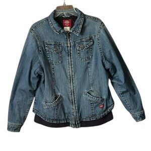 VTG. Dickies Women’s zipper denim Jean trucker jacket. SZ. XL.